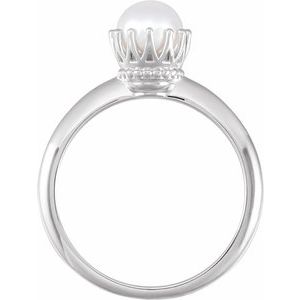 Platinum Cultured White Freshwater Pearl Crown Ring