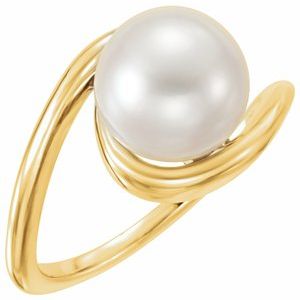 14K Yellow 9.5-10 mm Cultured White Freshwater Pearl Ring