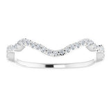 14K White 1/6 CTW Natural Diamond Band
