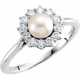 14K White Freshwater Cultured Pearl & 1/3 CTW Diamond Ring - Siddiqui Jewelers