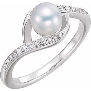 Sterling Silver Freshwater Cultured Pearl & 1/8 CTW Diamond Ring - Siddiqui Jewelers