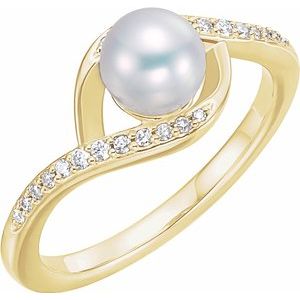 14K Yellow Freshwater Cultured Pearl & 1/8 CTW Diamond Ring - Siddiqui Jewelers