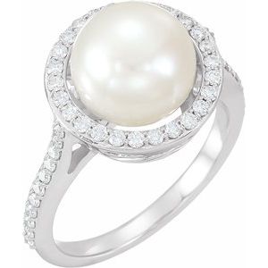 Halo-Style Pearl Ring - Siddiqui Jewelers