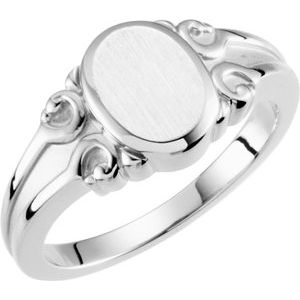 Sterling Silver 9.7x8 mm Oval Signet Ring - Siddiqui Jewelers