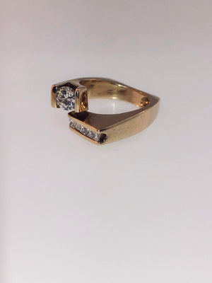14K White Gold Diamond Ring - Siddiqui Jewelers
